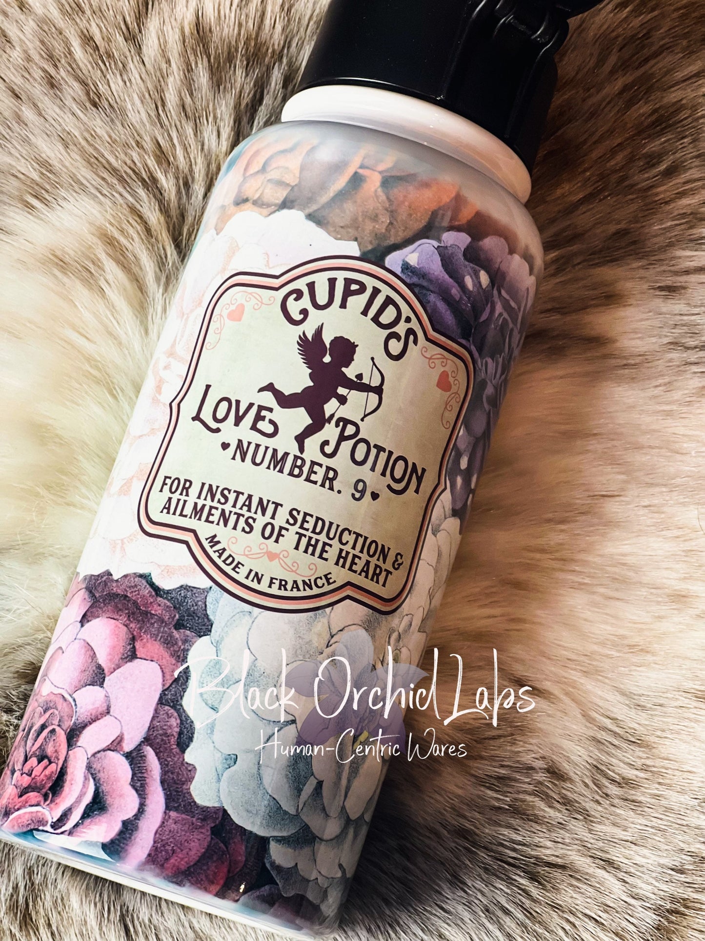 Love potion 40 oz water jug, magic Water Bottle, Cupid floral Hydro Bottle, floral garden travel mug, Gift for her, minimalist