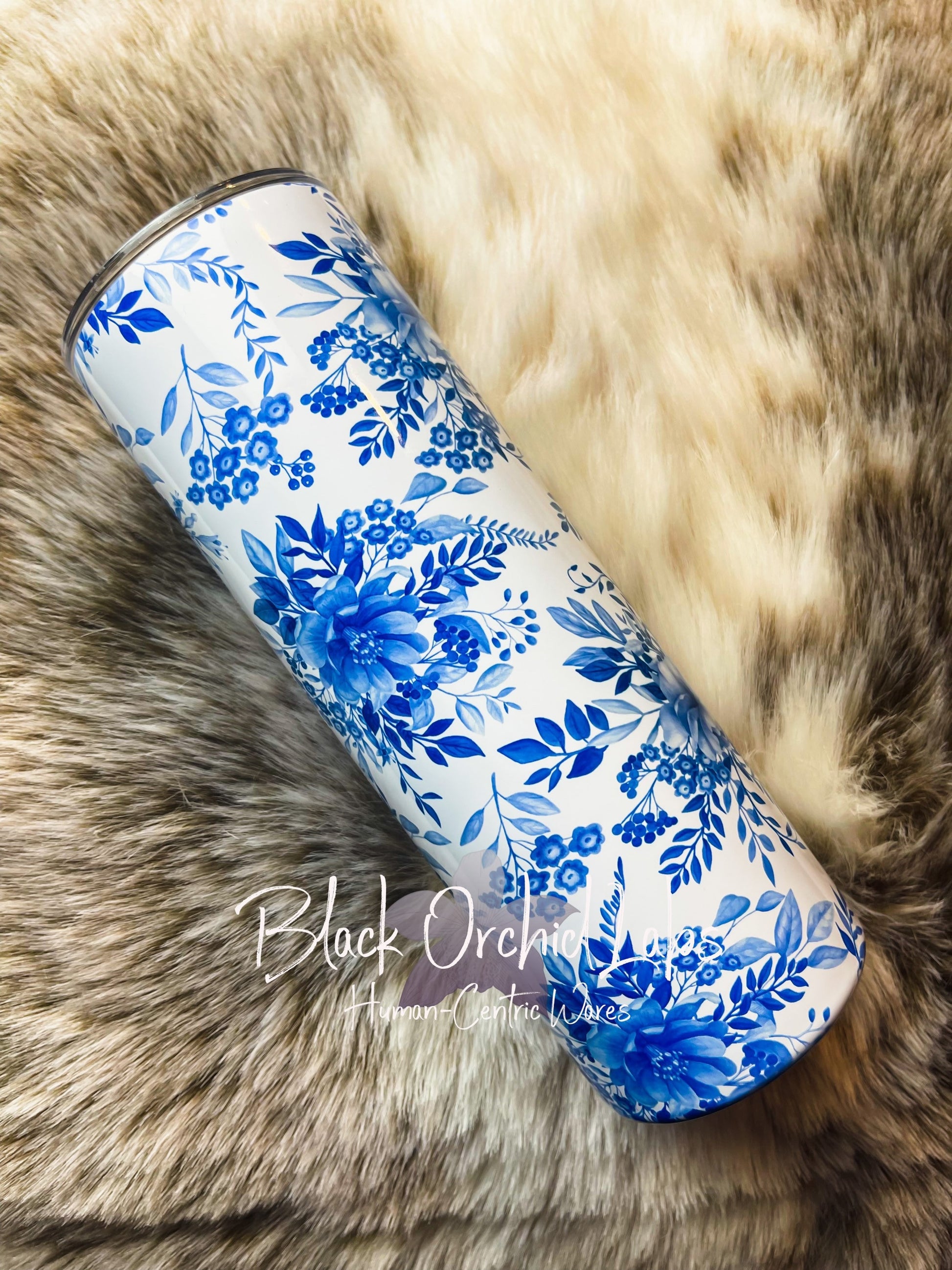 Vintage floral damask tumbler, classic, French Floral Printed, chinoiserie, blue and white travel mug, elegant, minimalist, gift for her